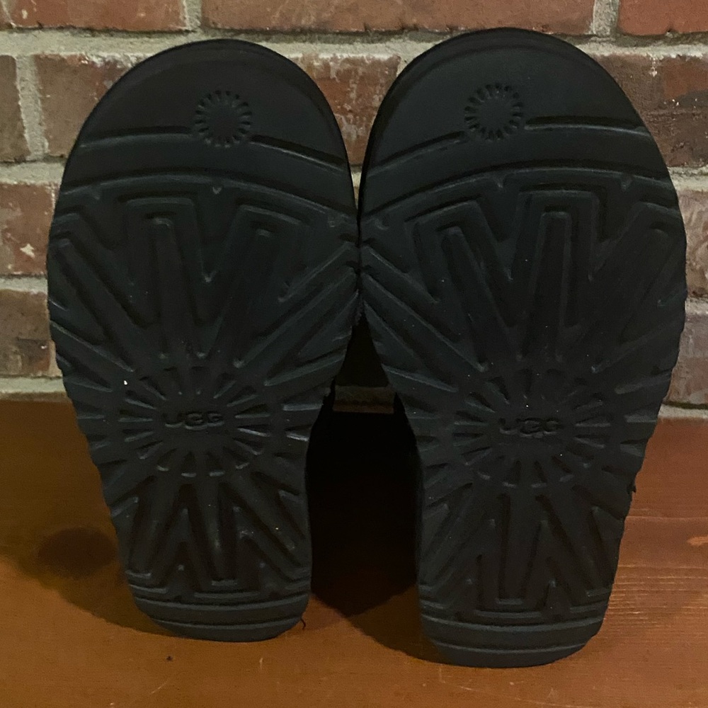Ugg Black Sequin - image 6